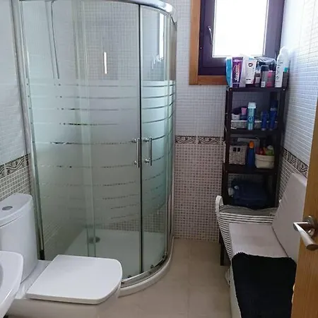 בית נופש De Roi Casa En La Ciudad אורנסה