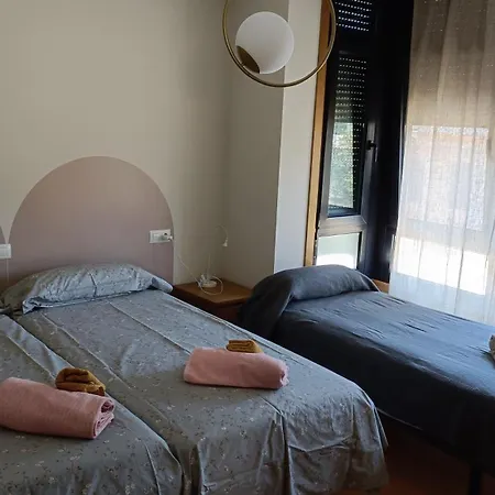 De Roi Casa En La Ciudad * אורנסה