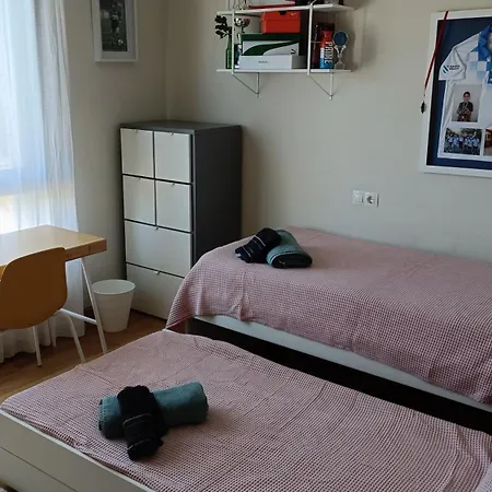 De Roi Casa En La Ciudad *